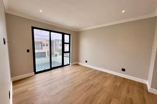 4 Bedroom Property for Sale in Sandown Western Cape